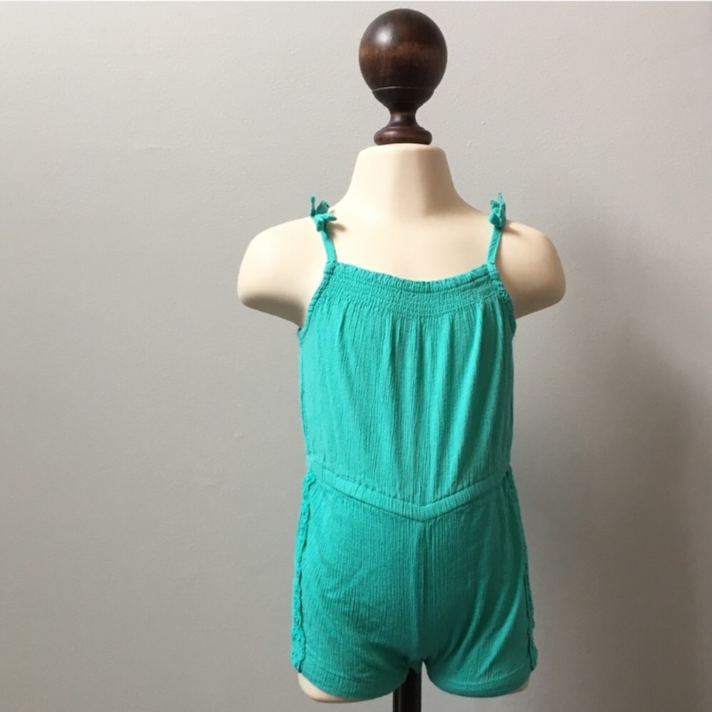 Carter’s Romper - Picture 3 of 5